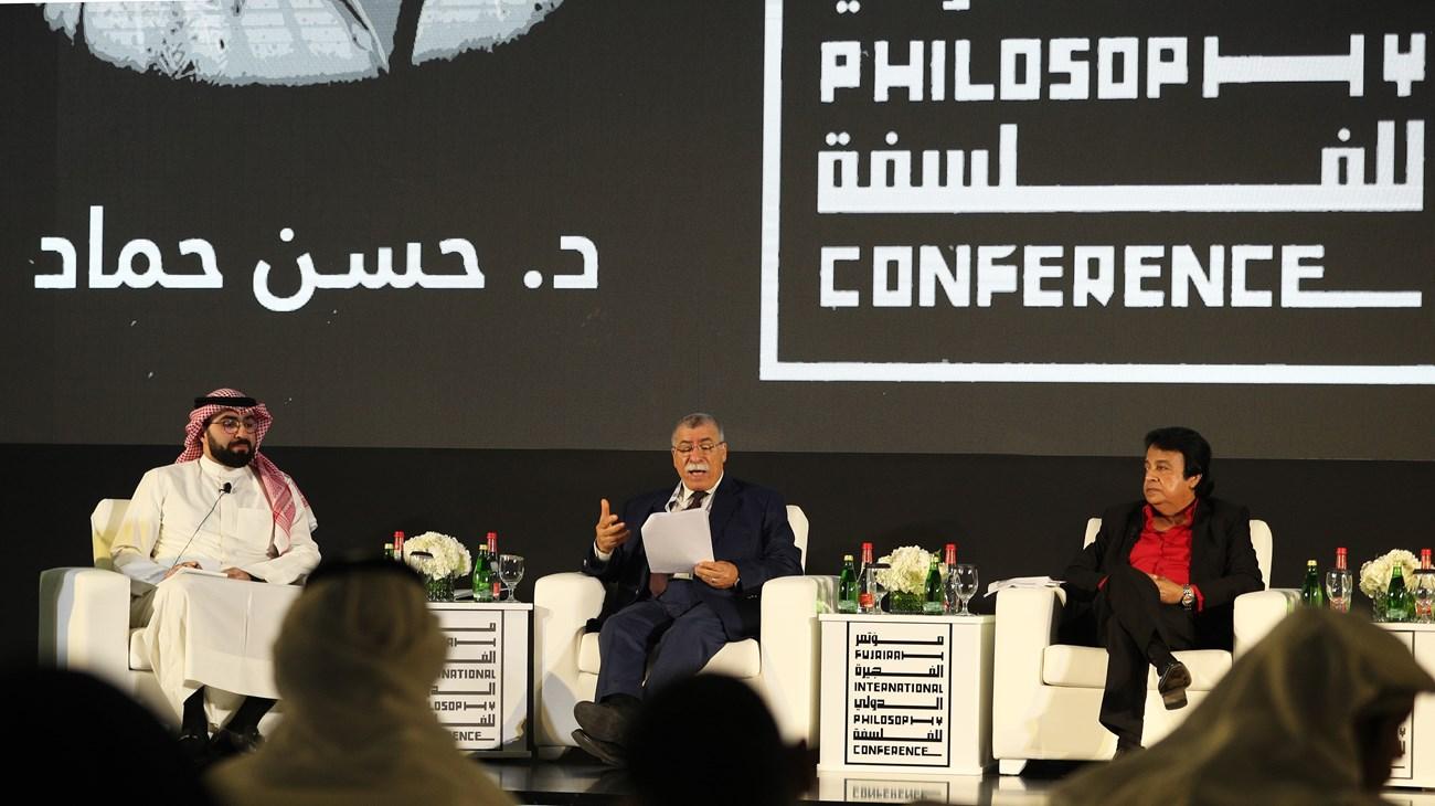 «الفجيرة للفلسفة»: هل القطيعة التاريخية شرطٌ لتجاوز الراهن العربي؟!